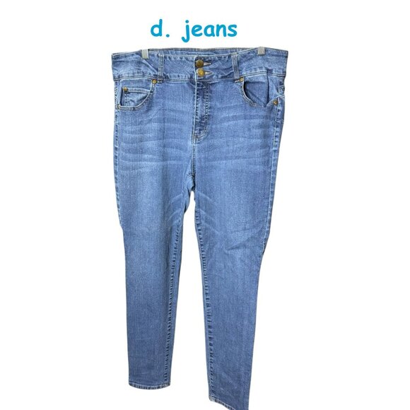 D. Jeans Plus Size 16W Mid-Rise Stretch Skinny Denim Jeans Light Wash - Picture 1 of 9
